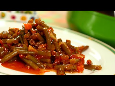 Видео: Болгарское рагу из зеленой фасоли — легкая веганская еда