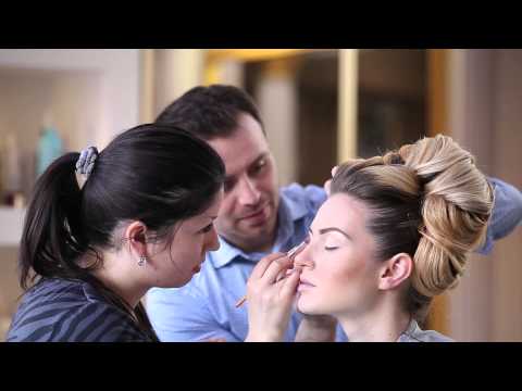 Видео: Финал Битвы стилистов. Конкурсная работа салона Андрея Кочиеру.