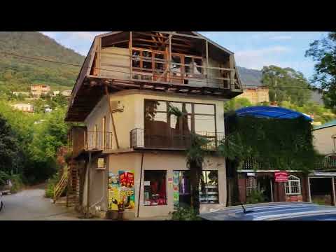 Видео: Вечерняя прогулка по Гагре