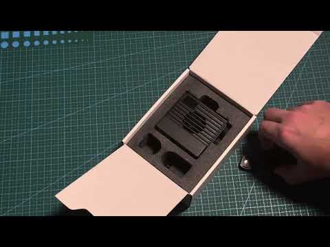 Видео: Бюджетный компактный осветитель Ulanzi LE20 20W Pocket RGB