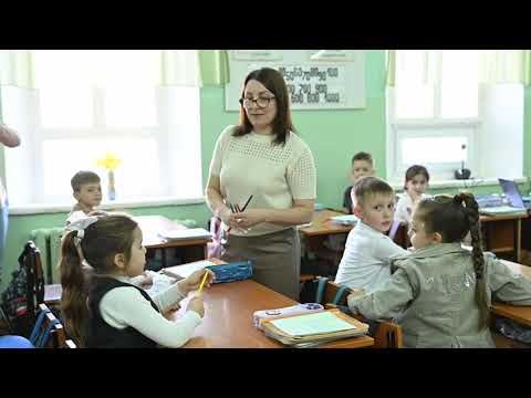 Видео: Урок гагаузского языка в 1 А классе ТЛ А Должненко г Вулк В П Трандафир