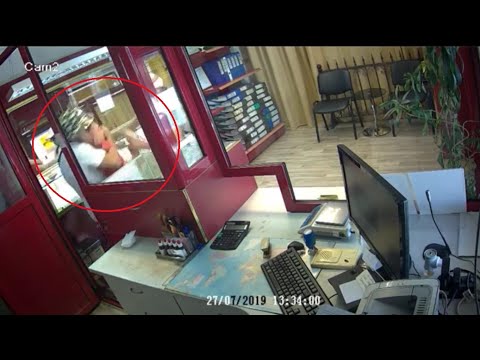 Видео: Обраха заложна къща в Бургас