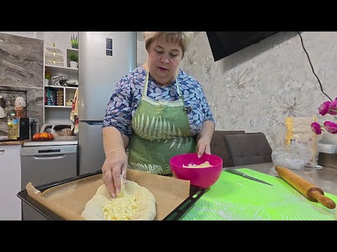 Видео: Отвечаю на некоторые вопросы. Готовлю  еду на несколько дней и выпекаю хачапури.