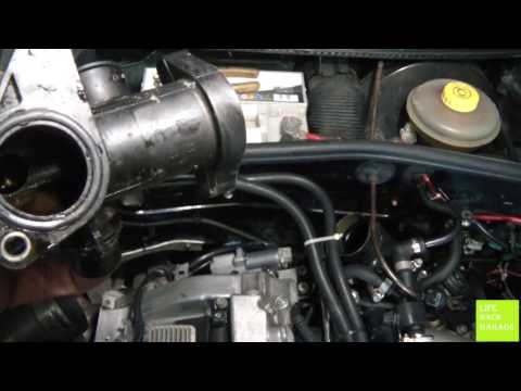 Видео: Замена фланца (тройника) системы охлаждения WV Passat B5.