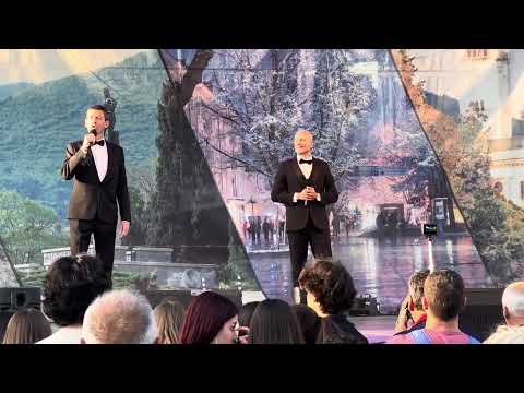 Видео: Тримата Български Тенори/ The Тhree Bulgarian Tenors                                  "'O'sole mio"