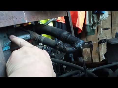 Видео: Насос дозатор на мини-погрузчик переломку 4х4.