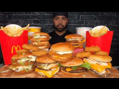 Видео: (ASMR) ПЕРВЫЙ МУКБАНГ ОТ МАКДОНАЛЬДС В 2022 ГОДУ