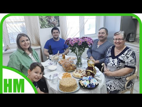 Видео: 8 марта  Зарисовка о праздничном столе.