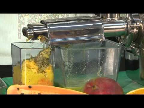 Видео: Соковыжималка №1 Angel Juicer - видео-презентация