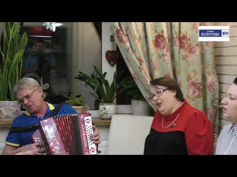 Видео: Течет речка по песочку! Ансамбль "Бабье лето". Кухня талантов на улице Болотова!