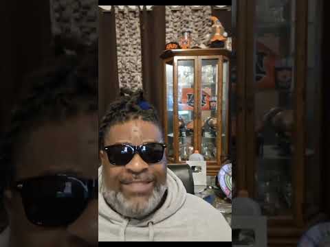 Видео: Опасный белый мальчик перерезал горло калеке от уха до уха в тюрьме Алабамы