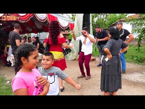 Видео: Кръщене на Камелия 2 част