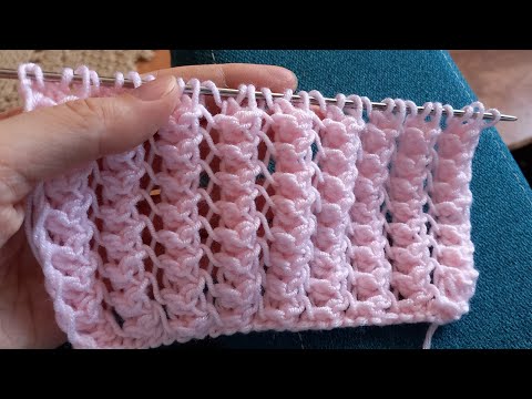 Видео: ТАК МАЛО КТО ВЯЖЕТ, а зря. Ажурный узор спицами