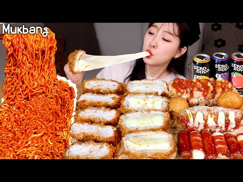 Видео: Шпицкий самаян булдак 🔥, сырная свинина, сыр горячий дог, сырный мячㅣspicy noodles ASMR REAL MUKBANG