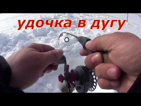 Видео: Раздача  горбачей и удочка в дугу от щуки. Рыбалка в Апреле.