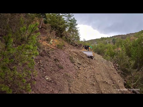 Видео: Опасная миссия бульдозера Caterpillar D7g, срезающего высокие склоны. Часть 2 #bulldozer
