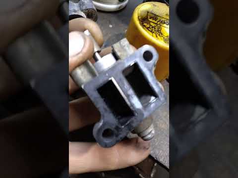 Видео: Hyundai getz. Зависают обороты.