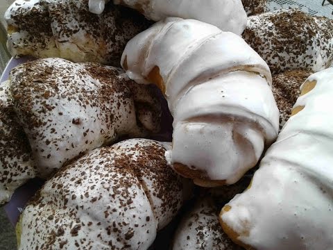 Видео: ДРОЖЖЕВЫЕ РОГАЛИКИ С ЯБЛОЧНО-ТВОРОЖНОЙ НАЧИНКОЙ!!!!