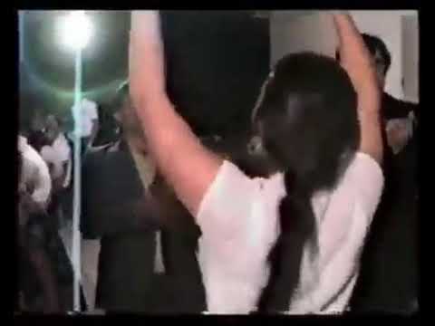 Видео: БЕКЖОН ЖУМАНИЕЗОВ КИМНИНГ ЮБИЛЕЙИДА КУЙЛАГАН.....??????