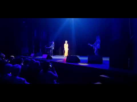 Видео: Цветок - Татьяна Буланова