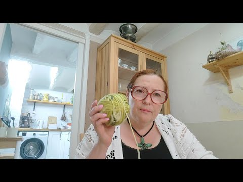 Видео: Что новенького вяжется, пока лето в самом разгаре и летнее вязание тоже 