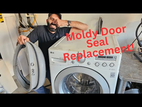 Видео: Замена заплесневелой/протекающей дверной прокладки на стиральной машине LG