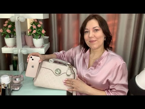 Видео: ASMR GUESS BAG UNBOXING/Soft Spoken/ РАСПАКОВКА СУМКИ GUESS/НЕЖНЫЙ ГОЛОС/ШУРШАНИЕ ПАКЕТОВ БУМАГИ