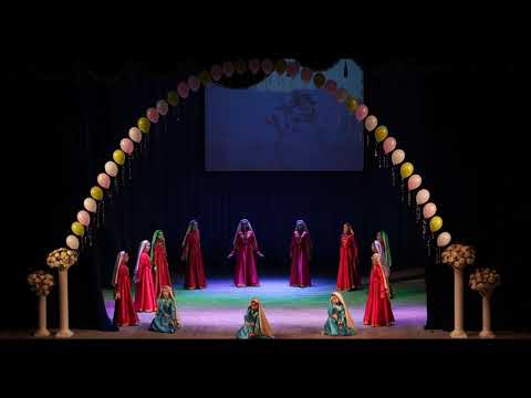 Видео: Девичий лирический танец ансамбля кавказских танцев "Хаят"