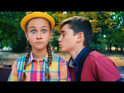 Видео: Лезет ЦЕЛОВАТЬСЯ на первом СВИДАНИЕ!!!