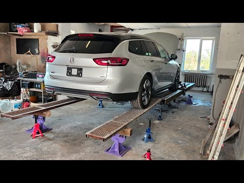 Видео: Buick Regal. Рихтовка переднего подрамника. Экономим клиенту деньги)