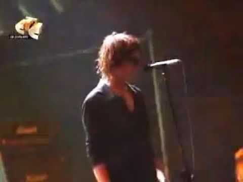 Видео: Земфира на фестивале «MAXIDROM» 21.05.2005