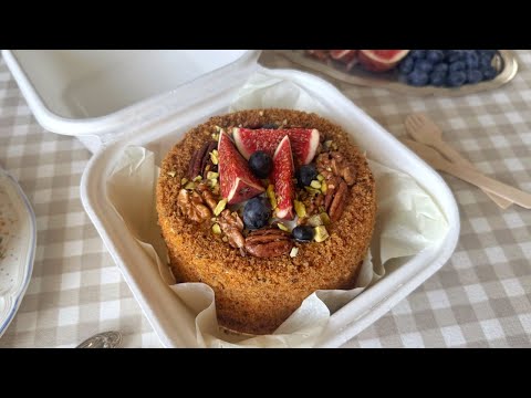 Видео: Осінній хіт! МОРКВЯНИЙ БЕНТО-ТОРТ з апельсиновою карамеллю