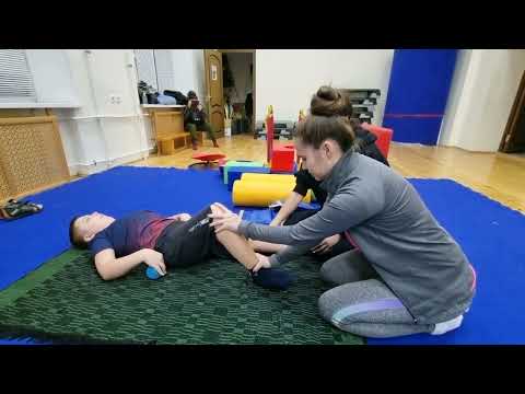 Видео: Авторская методика коррекционно-развивающей гимнастики для детей С ДЦП, спастическая диплегия 1ЧАСТЬ