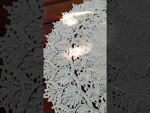 Видео: Очень красивая рельефная салфетка или мини-скатерть крючком.Моя последняя работа.💫💫💫