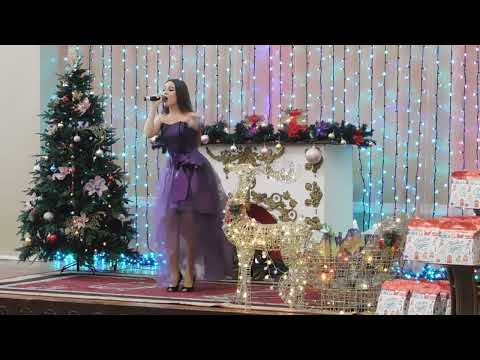 Видео: Бирюкова Анджелина – Новогодняя (сл. и муз. Диля Даль)
