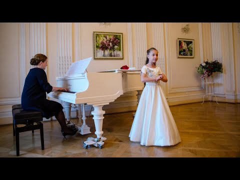 Видео: "Тихий час" (муз. С. Плешака, сл. О. Сердобольского)