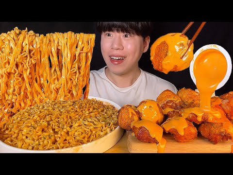 Видео: SUB) Лапша Carbo buldak и жареная курица с красным перцем мукбанг asmr