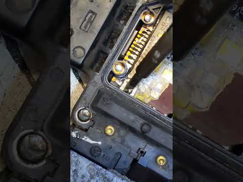 Видео: Мозги VP30 замена транзистора или как не запороть плату.