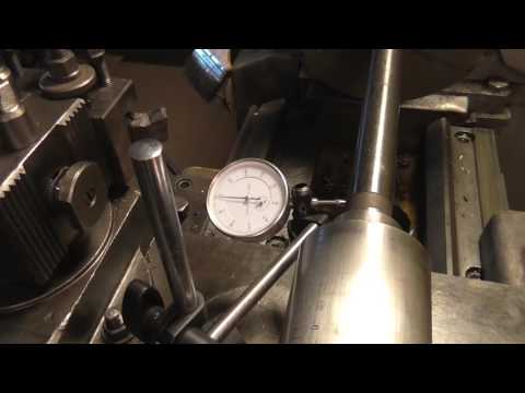 Видео: Виставляю задню бабку