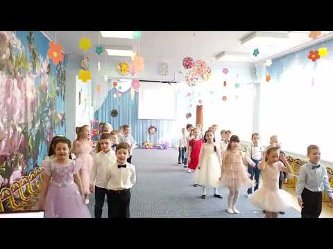 Видео: Песня "Мамочка милая я тебя люблю"