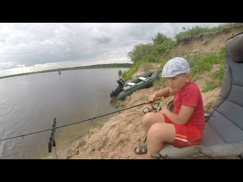 Видео: С палаткой на Оку в Летнее Половодье . День первый.