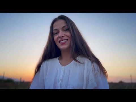 Видео: Пътуване към себе си - по Блага Димитрова