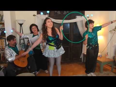 Видео: Выступление семьи Скоморовских на Хэллоуин 2024