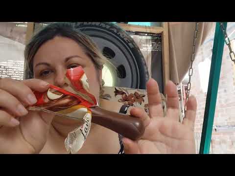 Видео: Мукбанг просто болталка. Очень вкусный и интересный шоколад из Красного ⭕ и Белого
