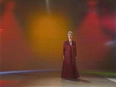 Видео: Юлія Пашковська - Скрипка грає