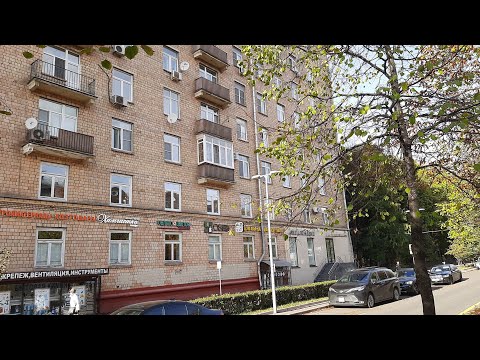 Видео: Московские дворики, Комсомольского проспекта. 11.10.2023 года.