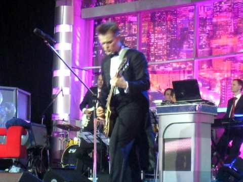 Видео: маэстро Пушной - Smoke on the water