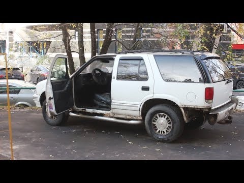 Видео: GMC Jimmy - Не завелся. Бензонасос, датчик давления масла, замок зажигания?