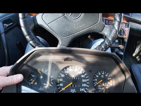 Видео: Как снять панель щитка приборов Мерседес w124