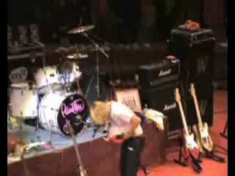 Видео: Беременная Ленка (концерт в Иваново)